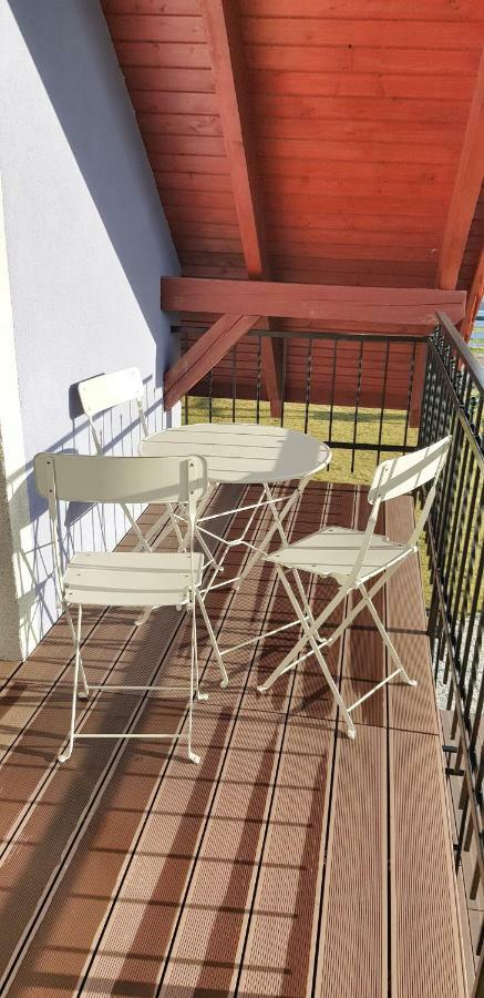 Lawendowy Zakatek Apartment Kolczewo Exterior photo